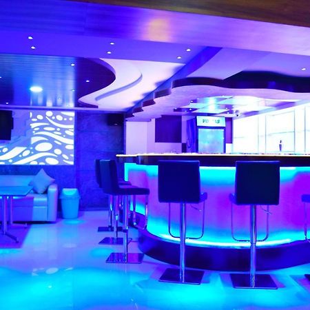 Thiviyam Airport Hotel チェンナイ エクステリア 写真