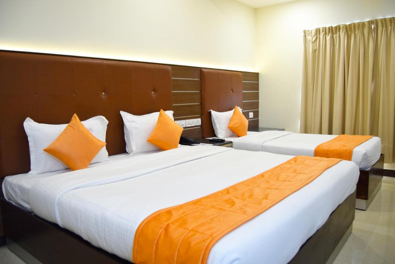 Thiviyam Airport Hotel チェンナイ エクステリア 写真