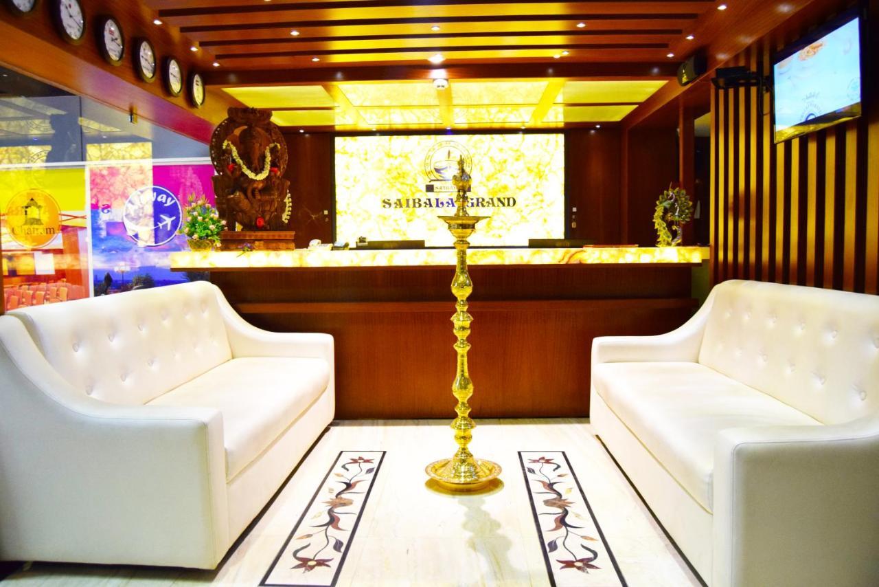 Thiviyam Airport Hotel チェンナイ エクステリア 写真